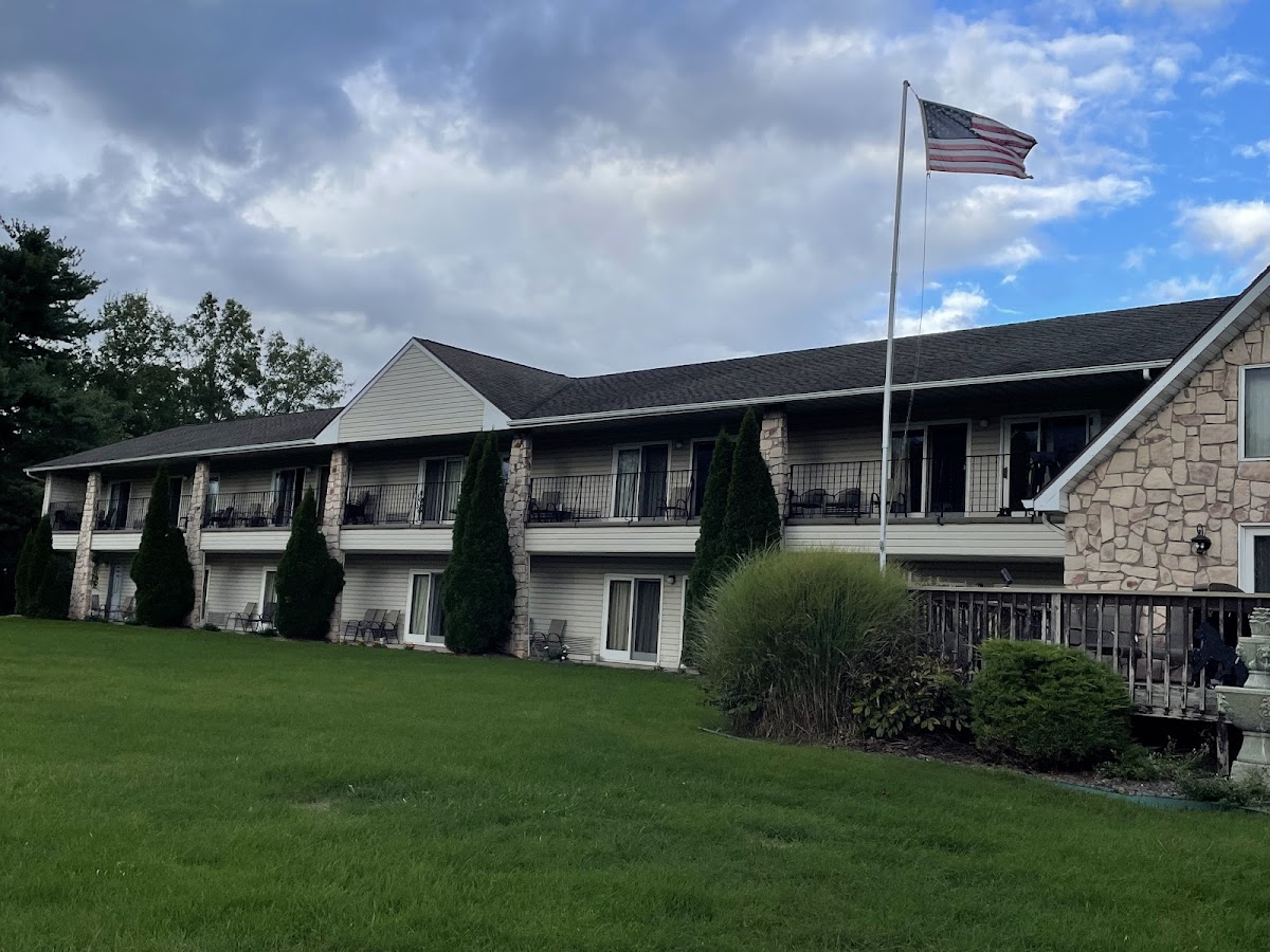Gresham's Lake View Motel