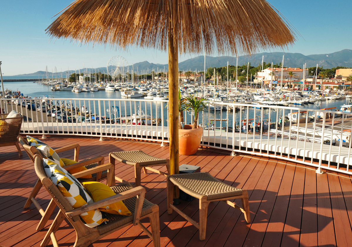 Bleu Mer Duplex & Suites Hotel 1