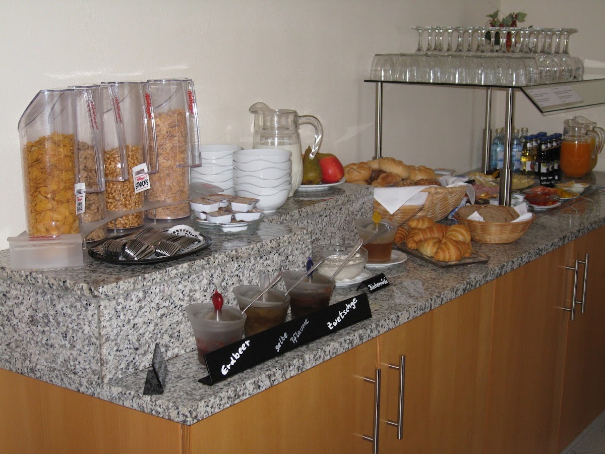 Heike garni Hotel 3