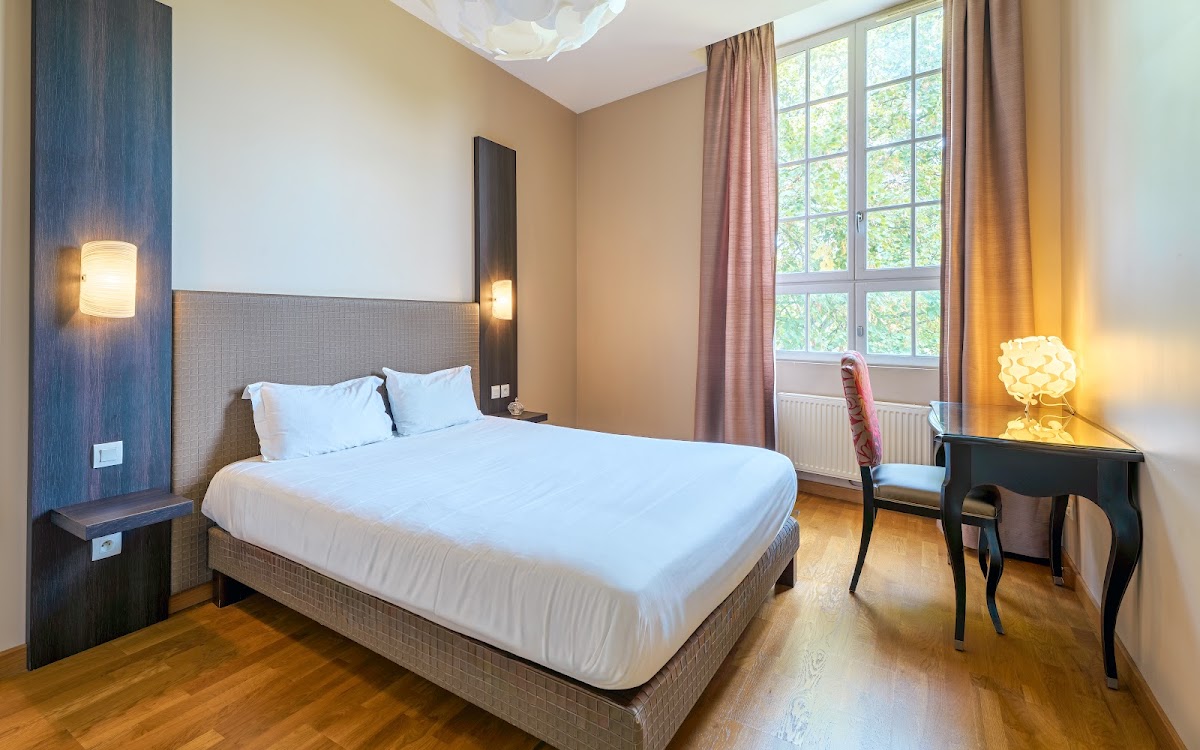 Tempologis - Le Château de la Rochette Hotel 2