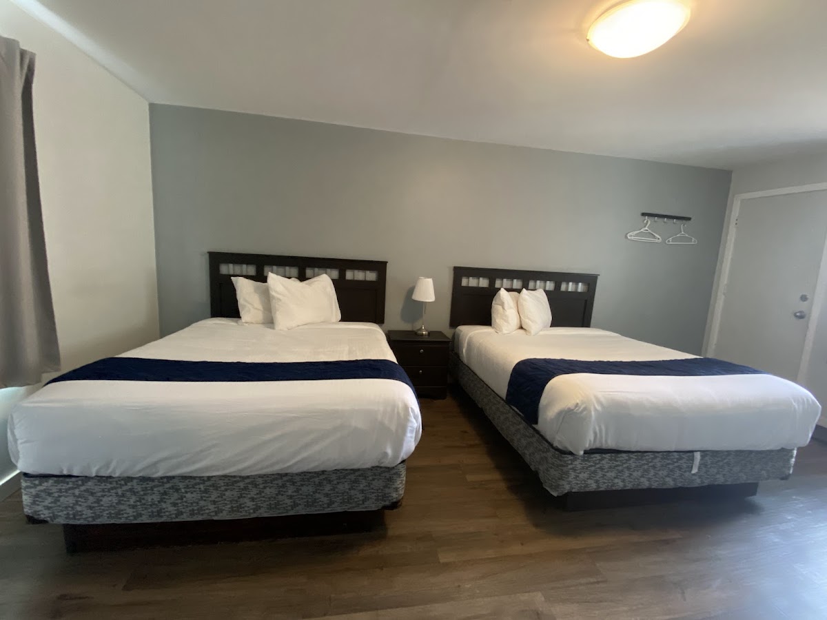 Quetico Inn(Formerly Radisson) Hotel 2
