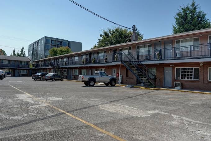 The Palms Motel