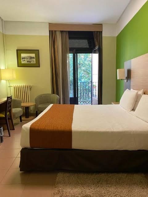 Hostal Ballesta