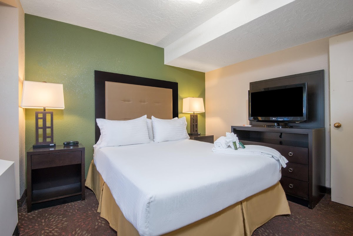 IHG Army Hotels 5600 Series Hotel 2