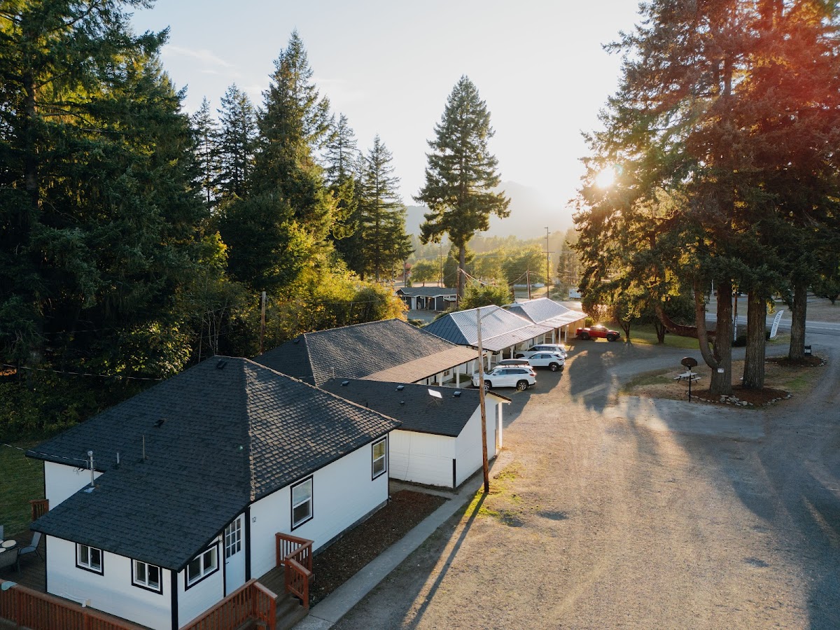 The Peak Motel
