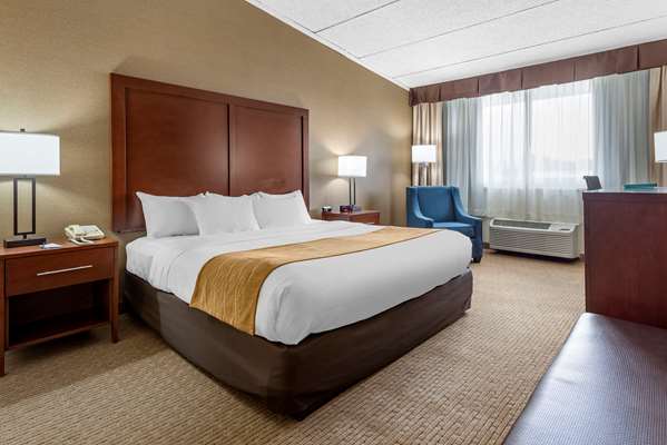 Comfort Inn Lancaster County North Hotel 2