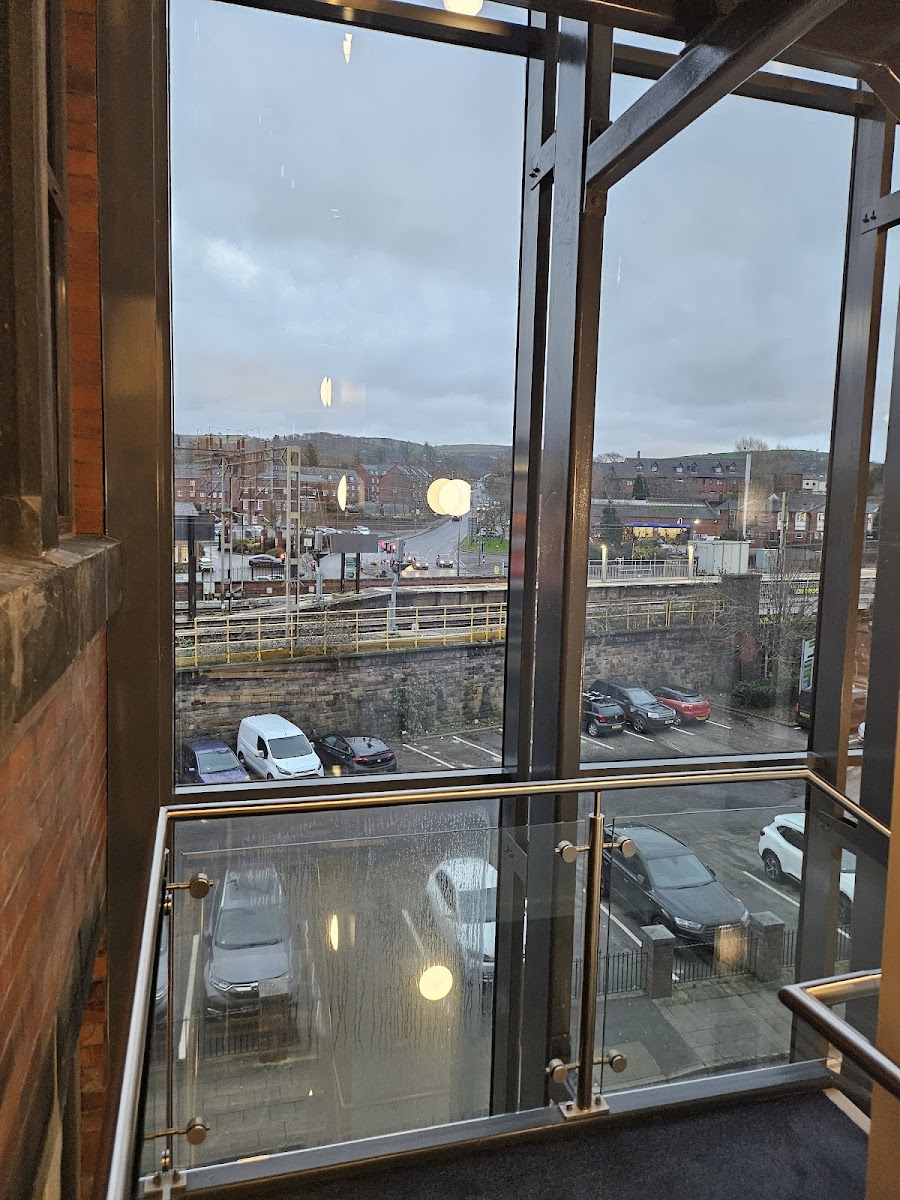 Travelodge Macclesfield Central Hotel 2