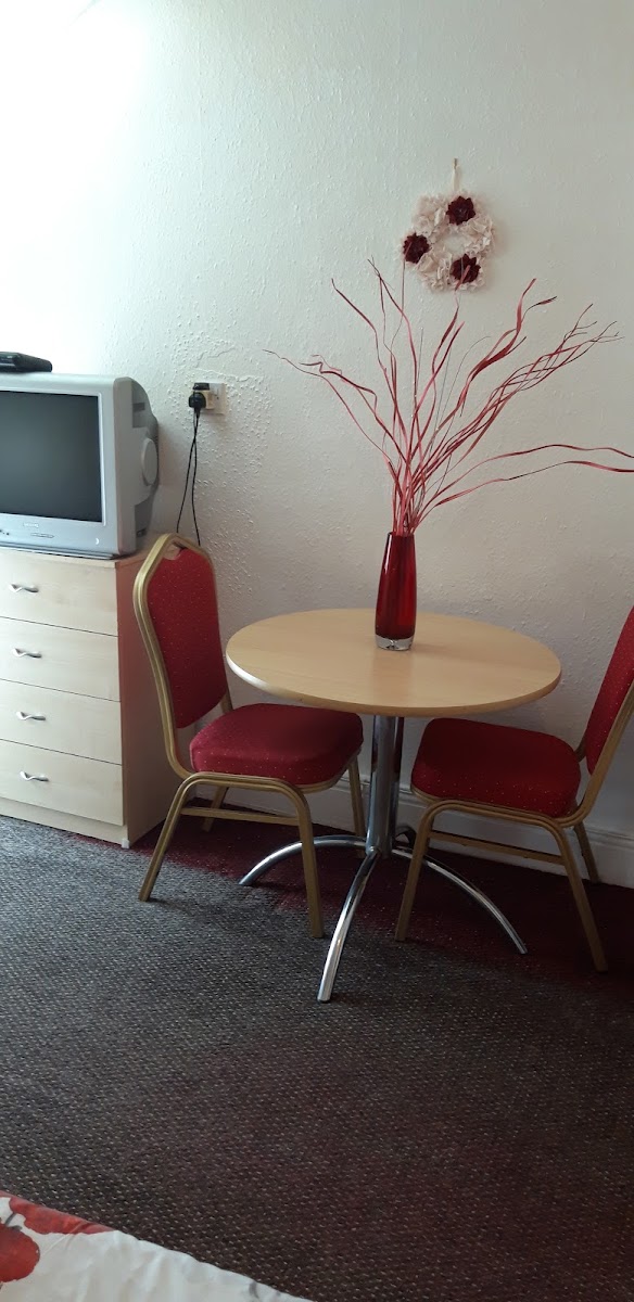 Sunny Ives Guest House Hotel 2