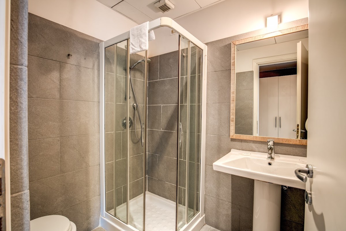 City Guest House Hotel 3
