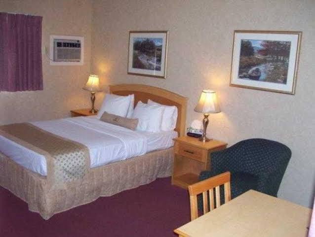 Sword Inn bancroft Hotel 3