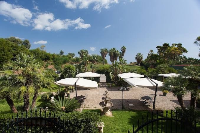 Hotel Villa D'Amato