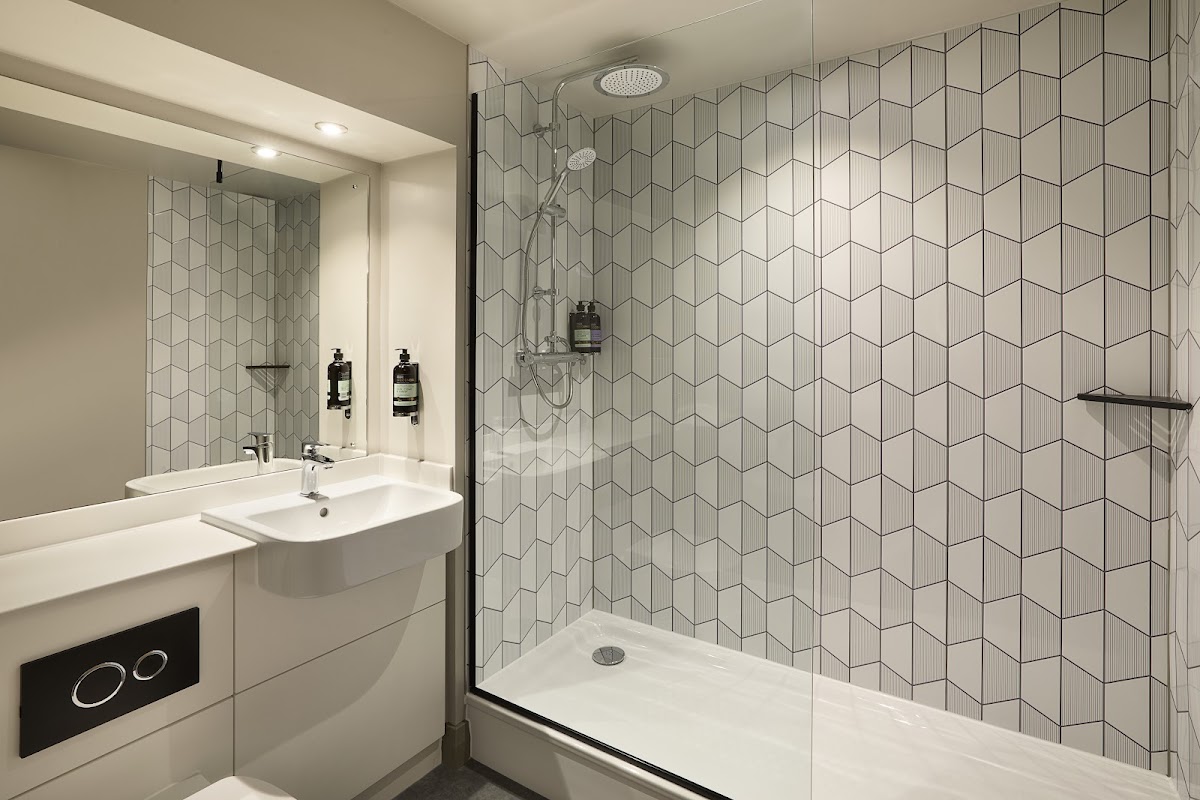 Premier Inn Glasgow Airport hotel Hotel 3