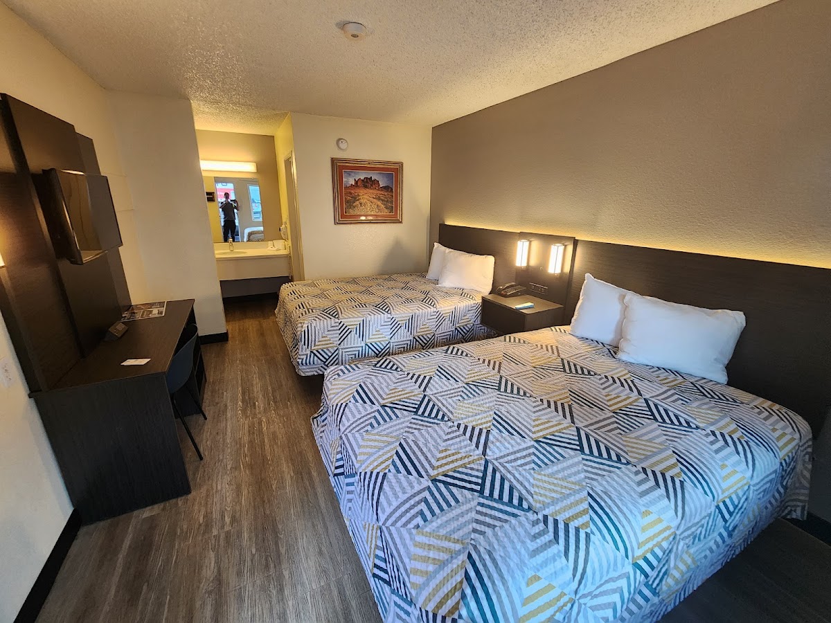 Motel 6 Las Vegas, NV - Strip Hotel 2