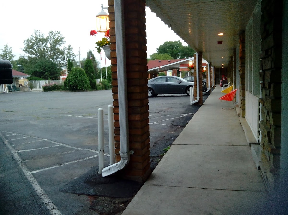 Sherwood Motel Hotel 3