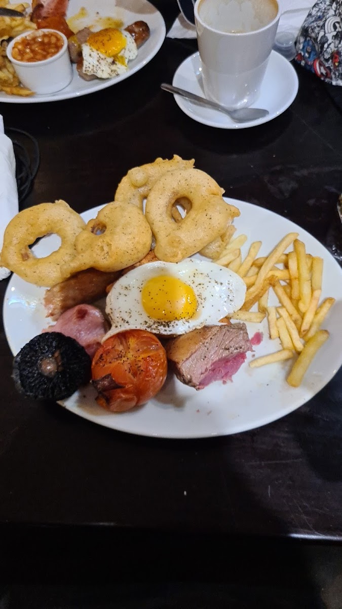 The Groves Inn