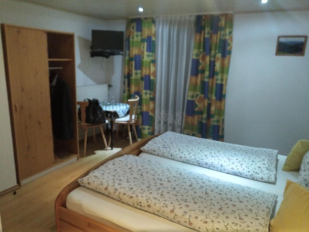 Cafe & Pension Carmen Hotel 2
