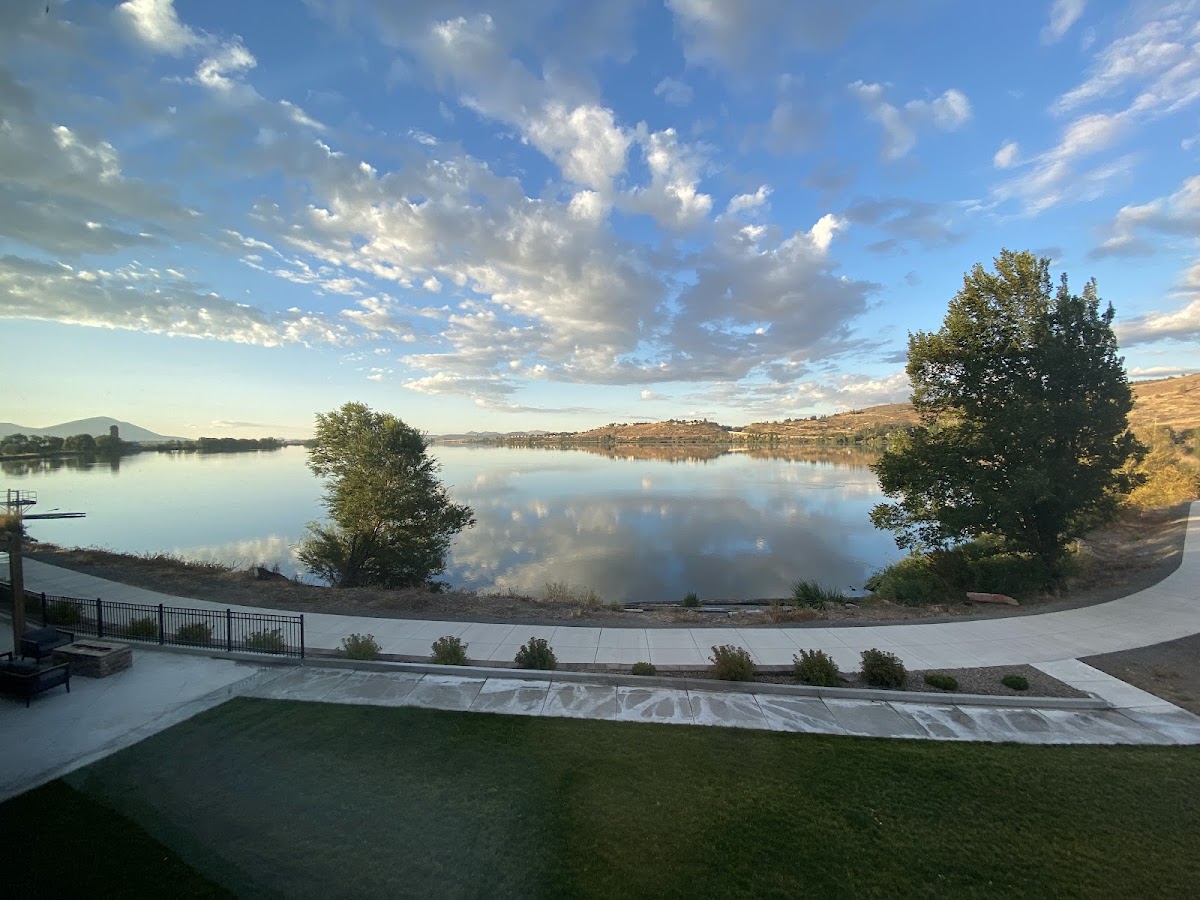 Fairfield by Marriott Inn & Suites Klamath Falls Hotel 2