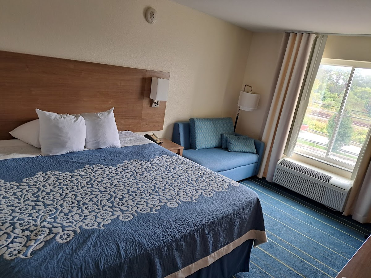 Cadiz Inn Hotel 2