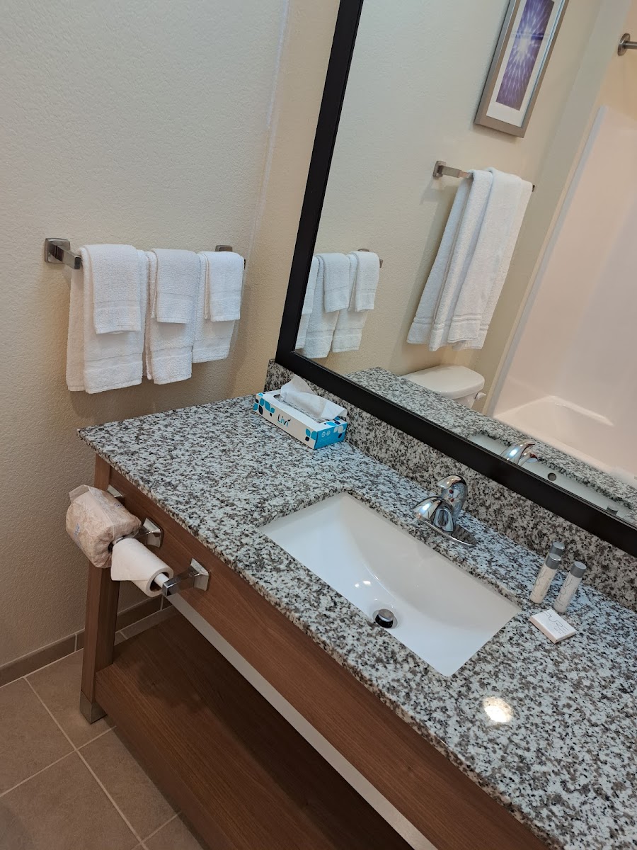 Cadiz Inn