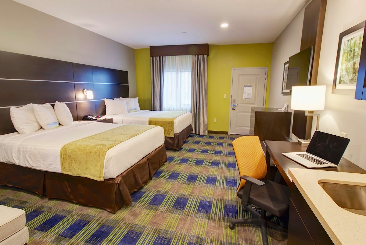Days Inn & Suites by Wyndham Port Arthur Hotel 2