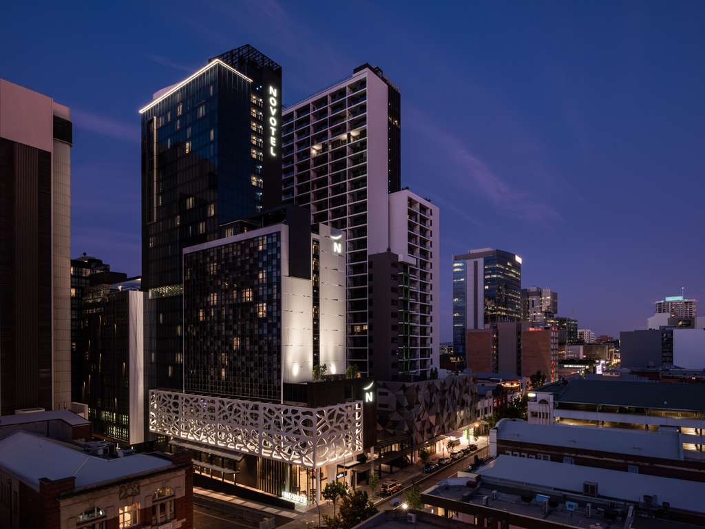 Novotel Perth Murray Street Hotel 1
