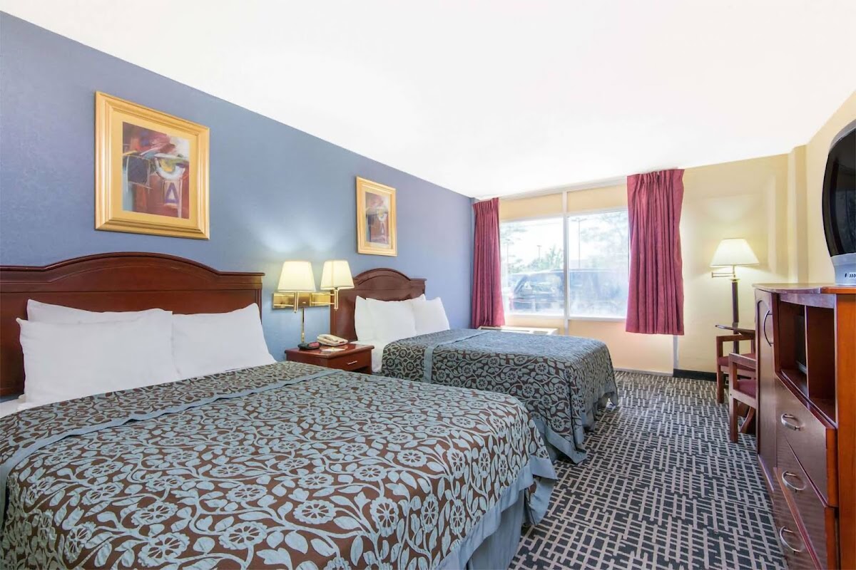 Blue Way Inn & Suites Wichita East Hotel 2