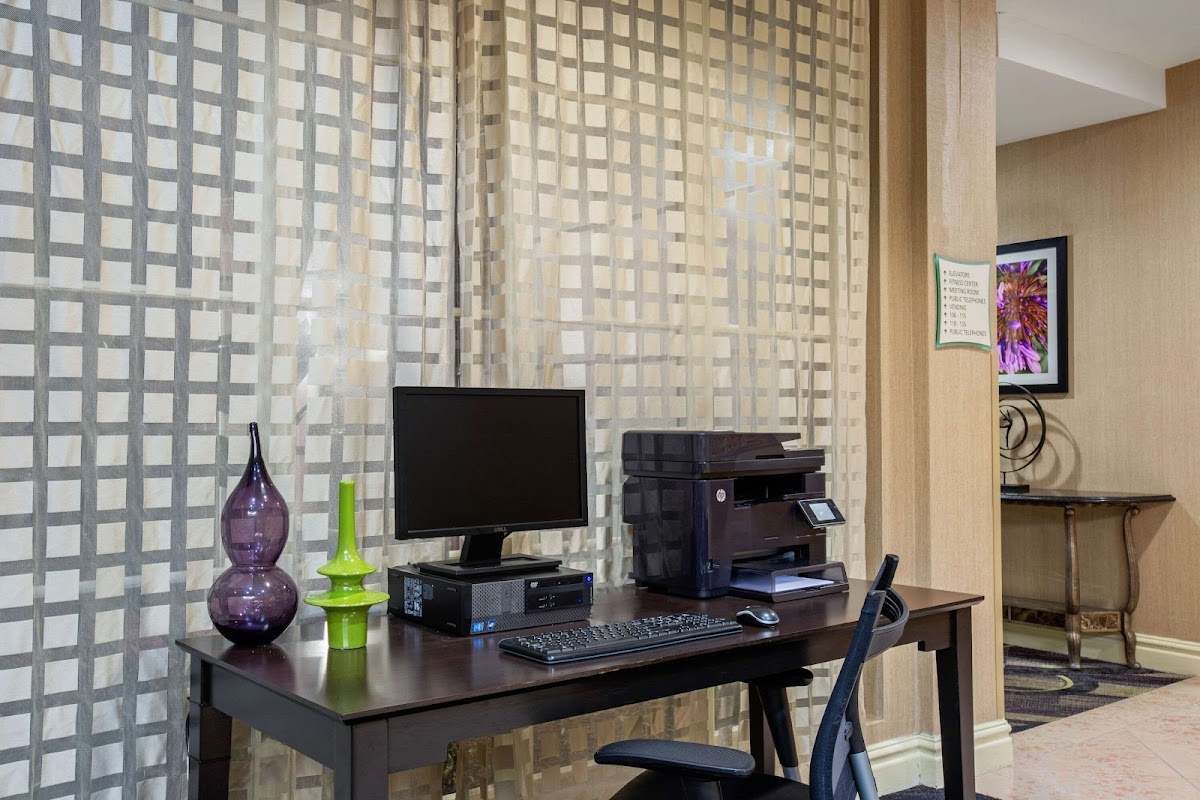 La Quinta Inn & Suites by Wyndham Ft. Lauderdale Plantation Hotel 3