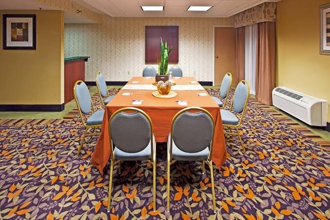 Holiday Inn Express Clearwater East - Icot Center, an IHG Hotel Hotel 2