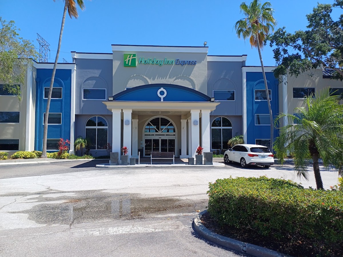 Holiday Inn Express Clearwater East - Icot Center, an IHG Hotel Hotel 3