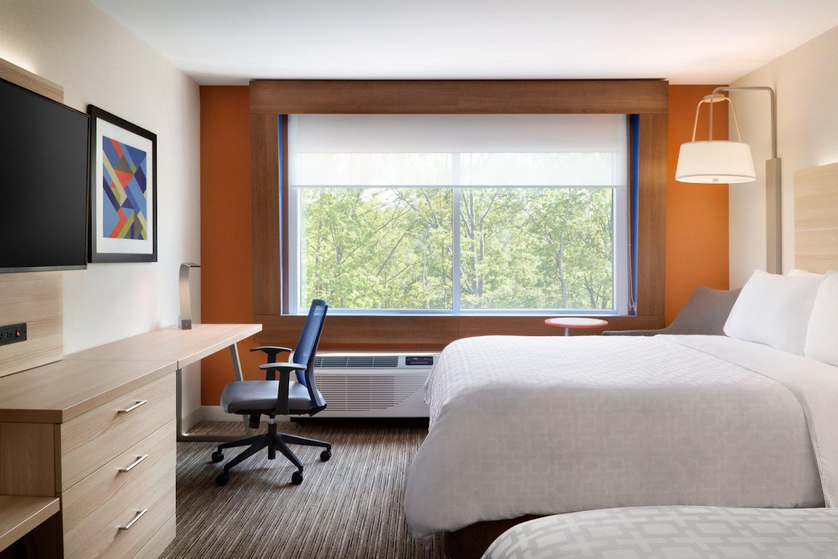Holiday Inn Express & Suites Savannah W - Chatham Parkway by IHG Hotel 2