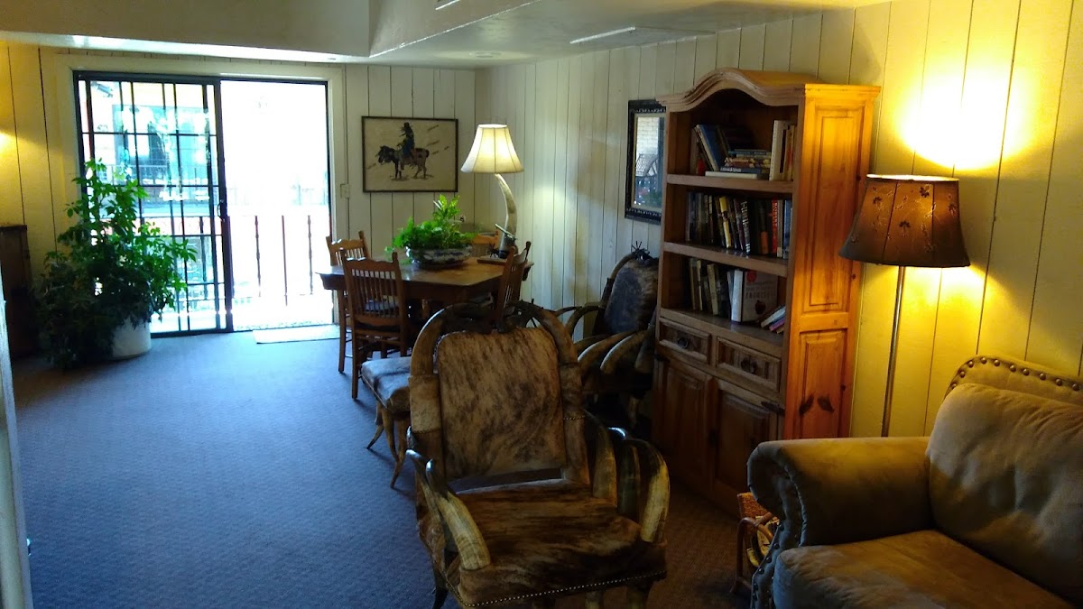Stage Stop Inn Hotel 3