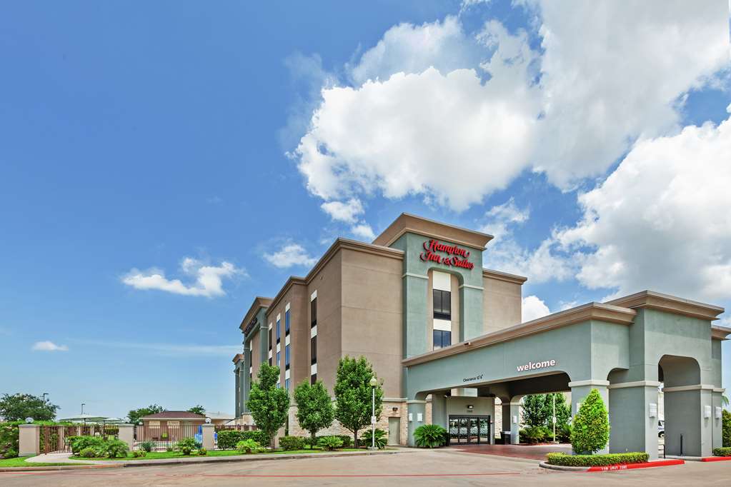 Hampton Inn & Suites Houston/League City Hotel 1