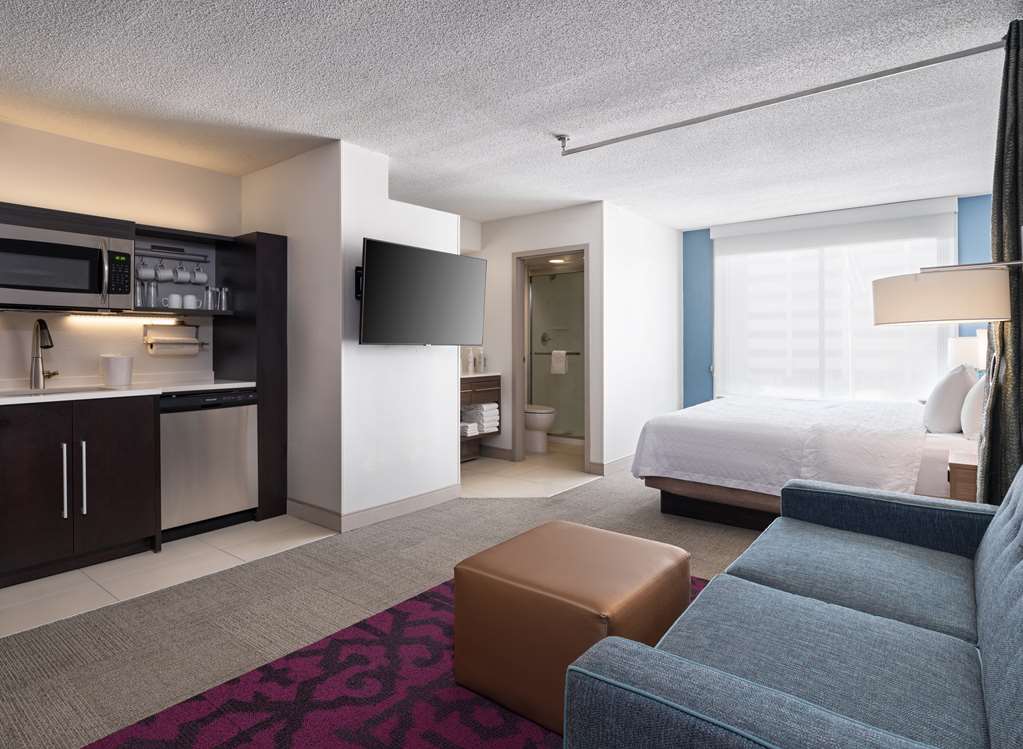 Home2 Suites by Hilton Indianapolis Keystone Crossing Hotel 2