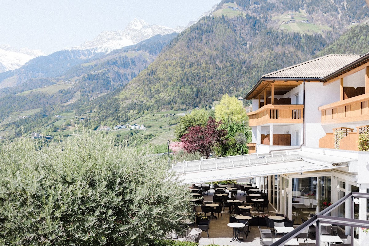 Hotel Paradies