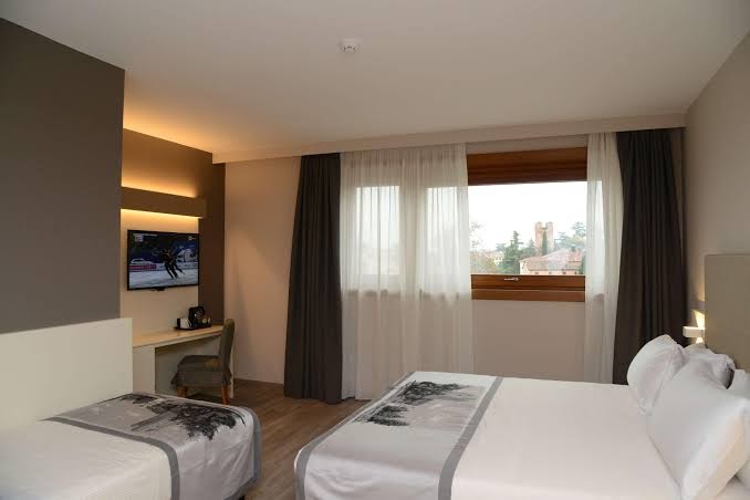 Best Western Plus Sunrise Inn Hotel 3