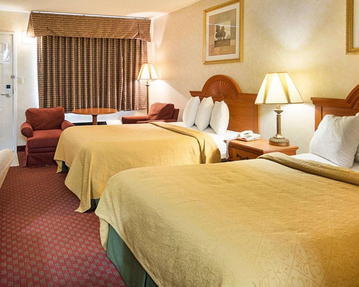Quality Inn Petersburg Fort Lee Area Hotel 2