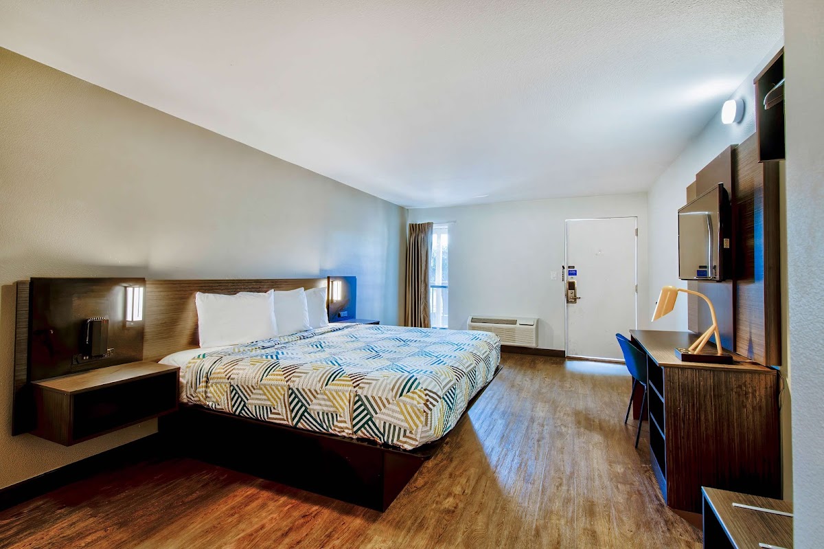 Motel 6 Fort Worth, TX - White Settlement