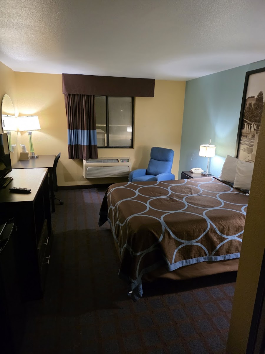 Super 8 by Wyndham Okawville