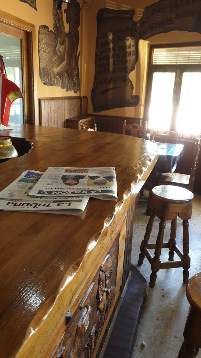 Hostal La Viña Hotel 3