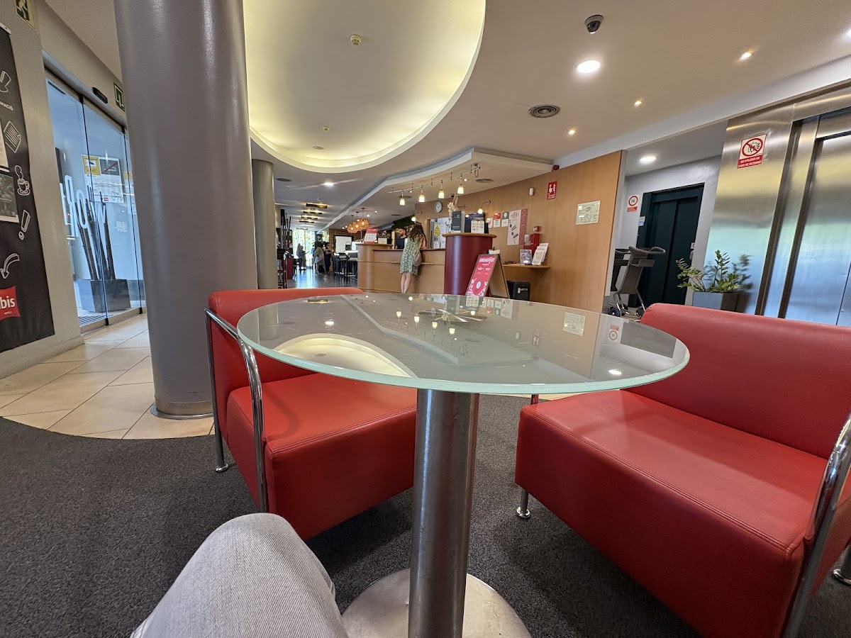 ibis Barcelona Molins de Rei Hotel 3
