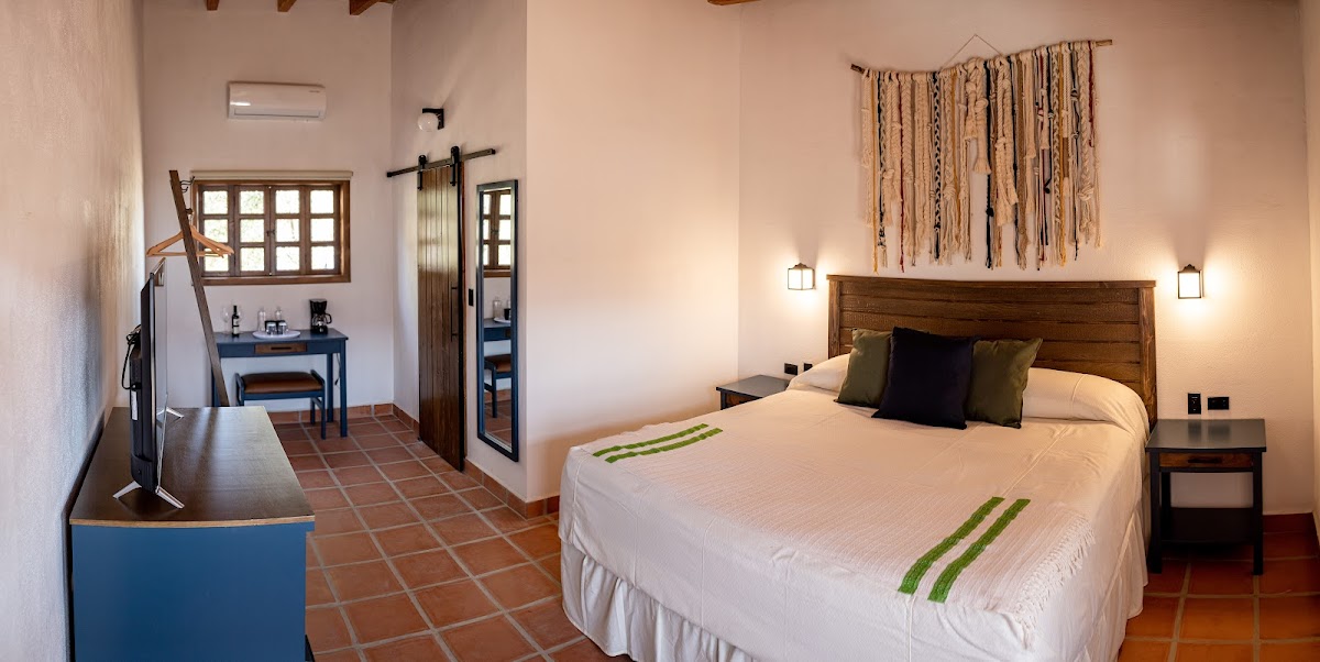 Casa Entrevez Hotel 2