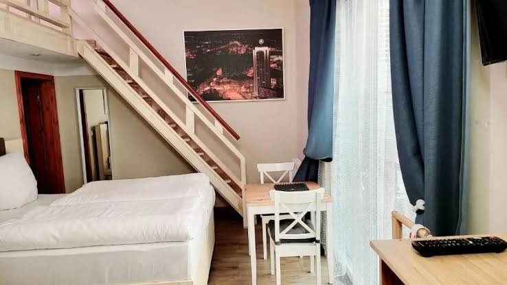 Marcel-Apartments Hotel 2