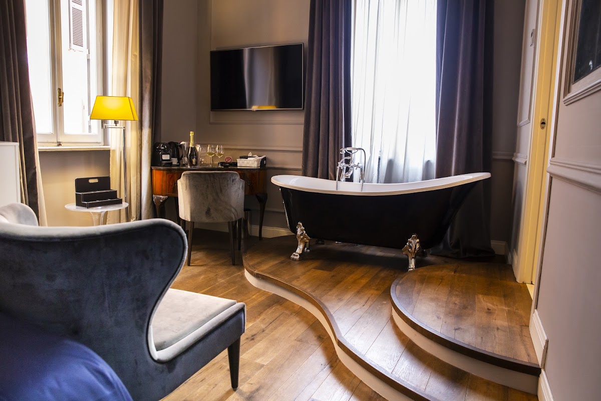 Relais San Lorenzo in Lucina Hotel 3