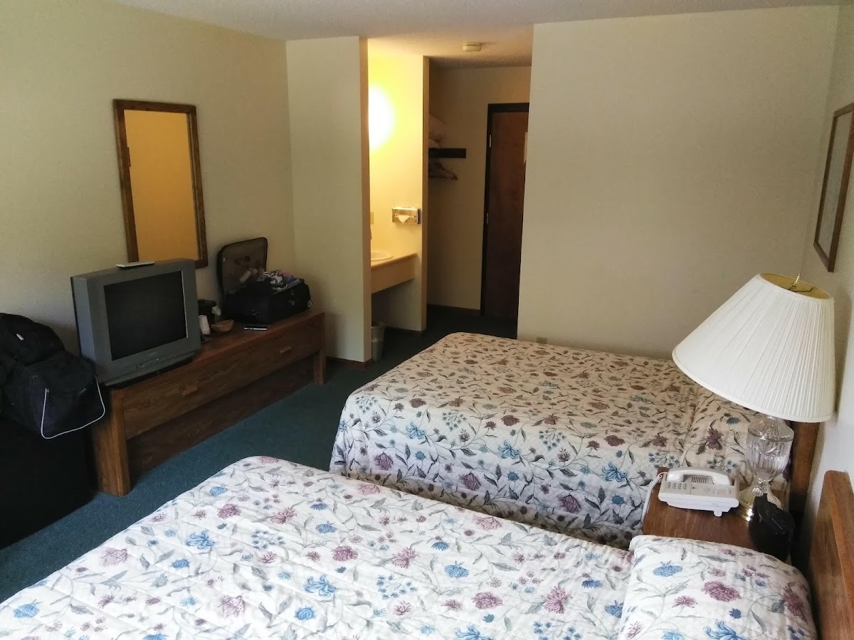 Chapel Hill Motel Hotel 3