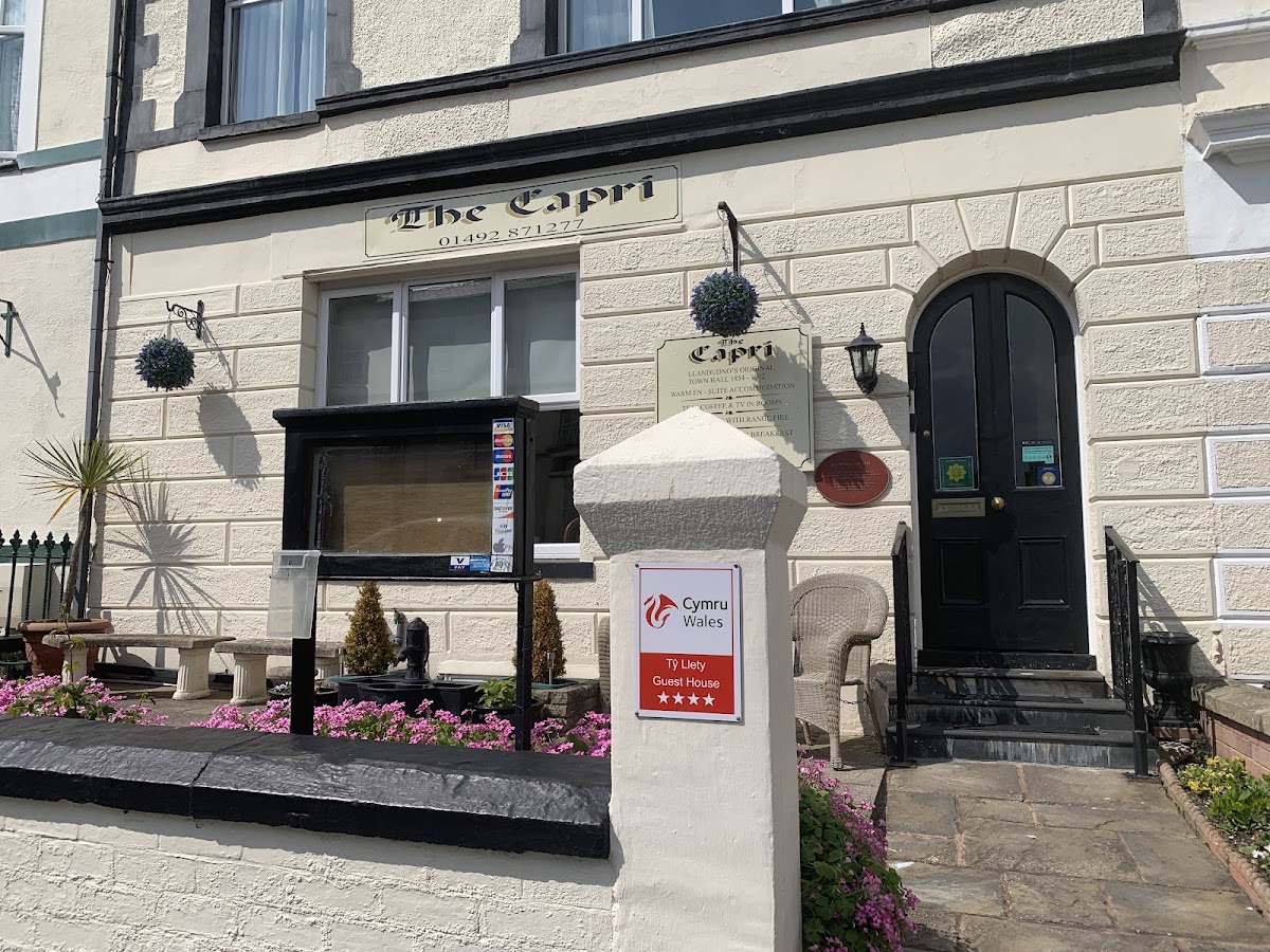 Capri Guest House Llandudno Hotel 1