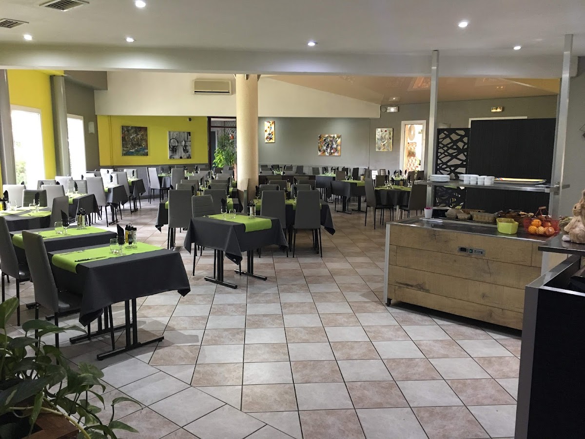 Le Delta Hotel 3