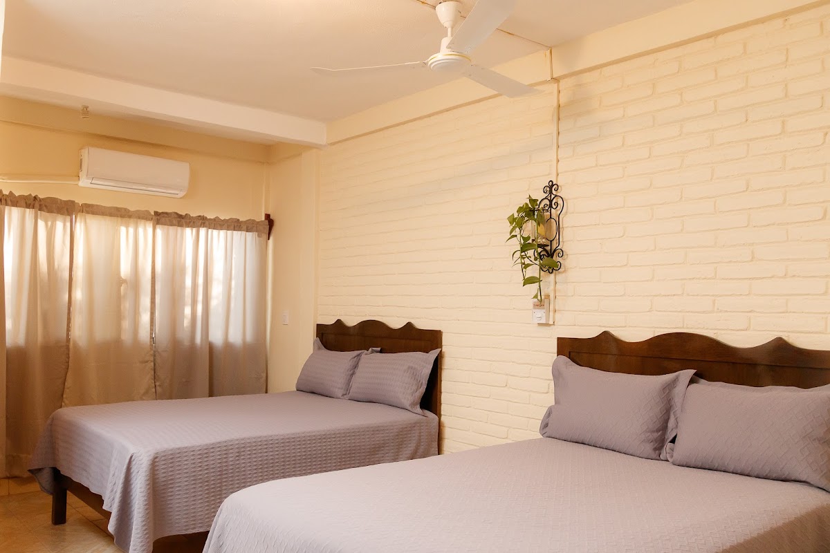 Posada Victoria Paloma Hotel 1