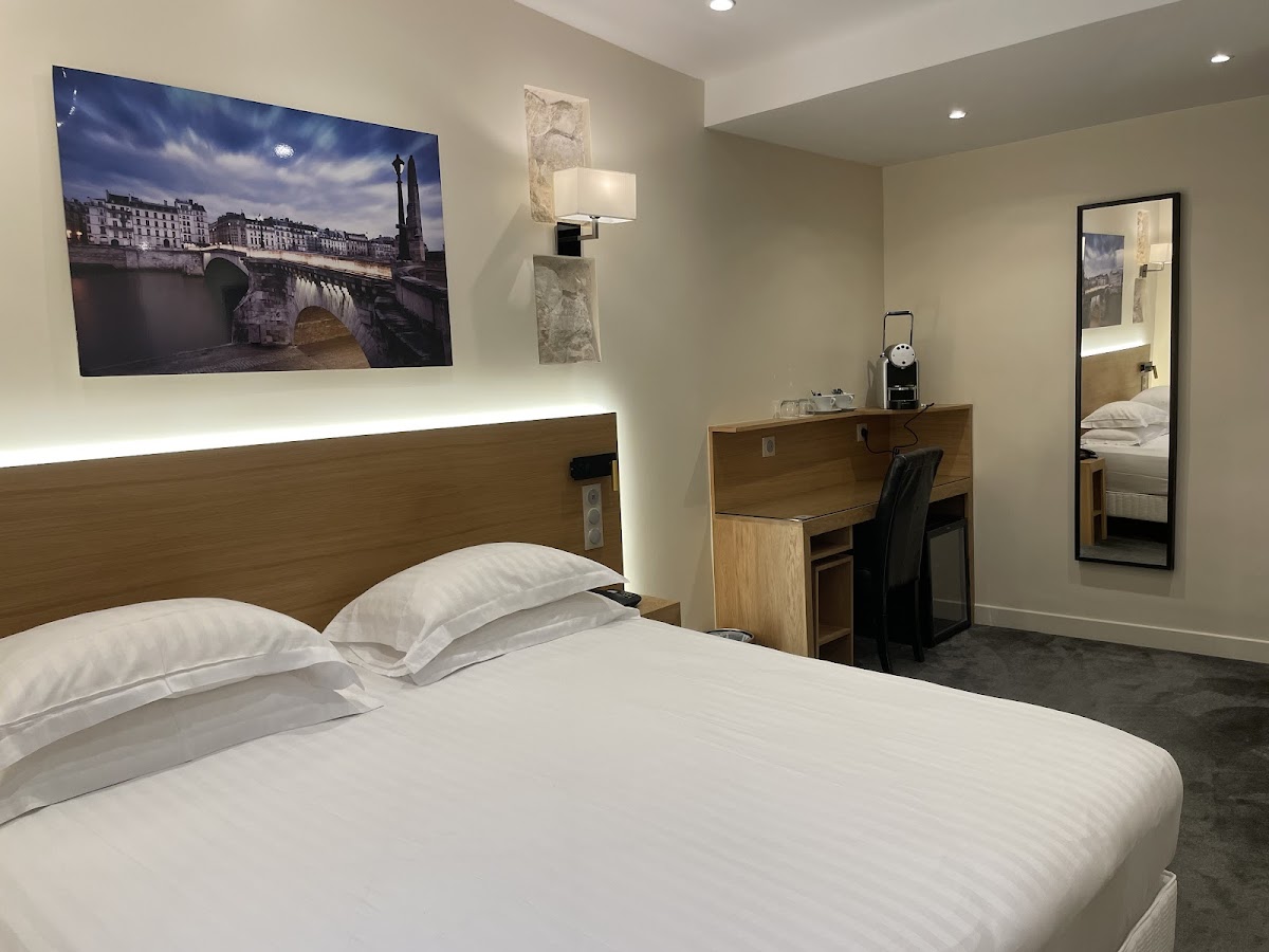 Lion d'Or Paris Hotel & Suites