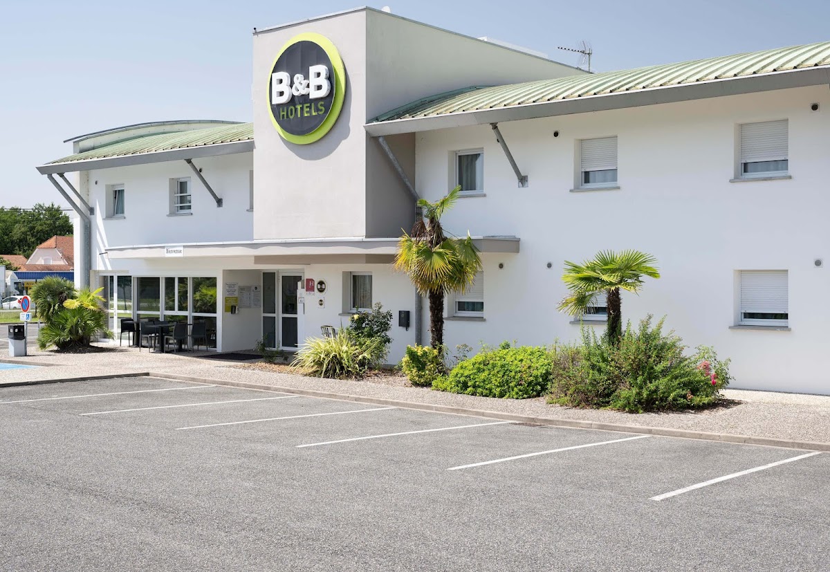 B&B HOTEL Pau Lescar