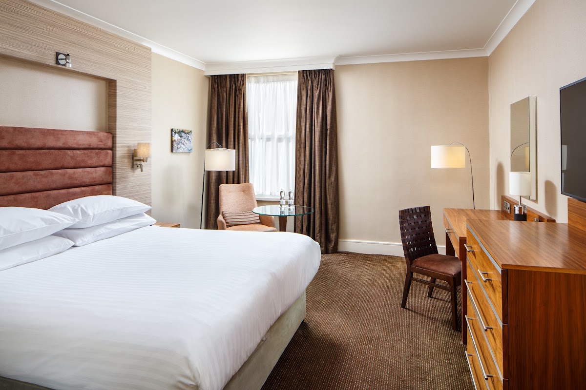 Cheltenham Chase Hotel & Spa Hotel 3